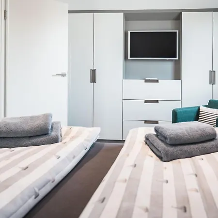 Am Yachthafen In بيت للعطل *